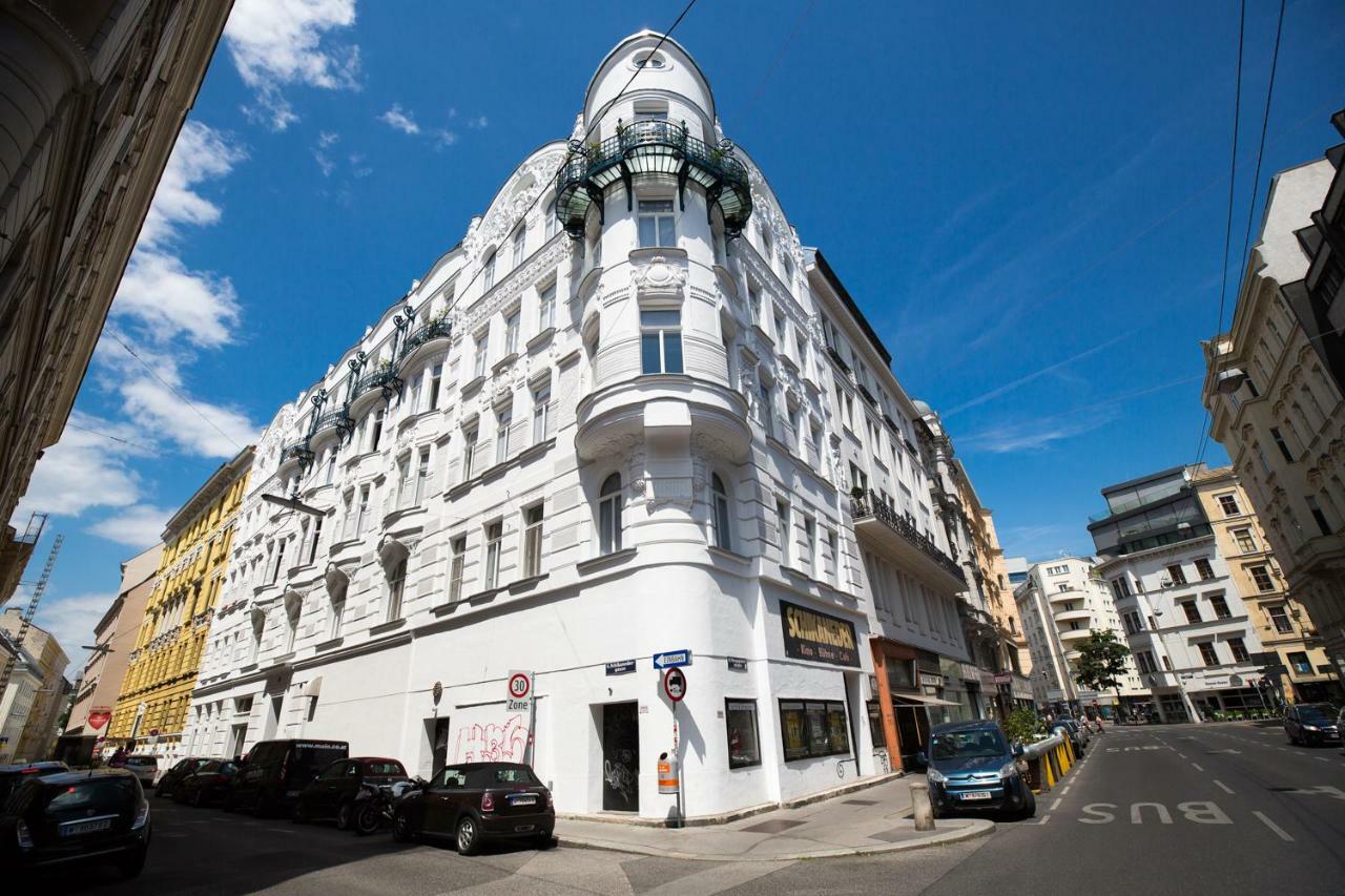 Grand Soho II Apartment Wien Exteriör bild